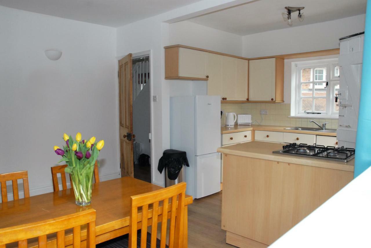 Greysfield Cottage Chester Exterior photo