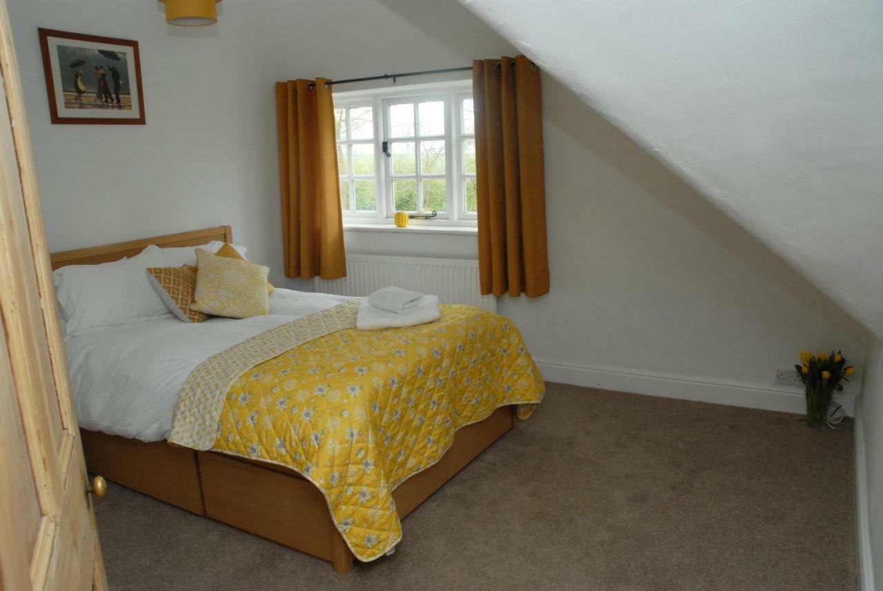 Greysfield Cottage Chester Exterior photo